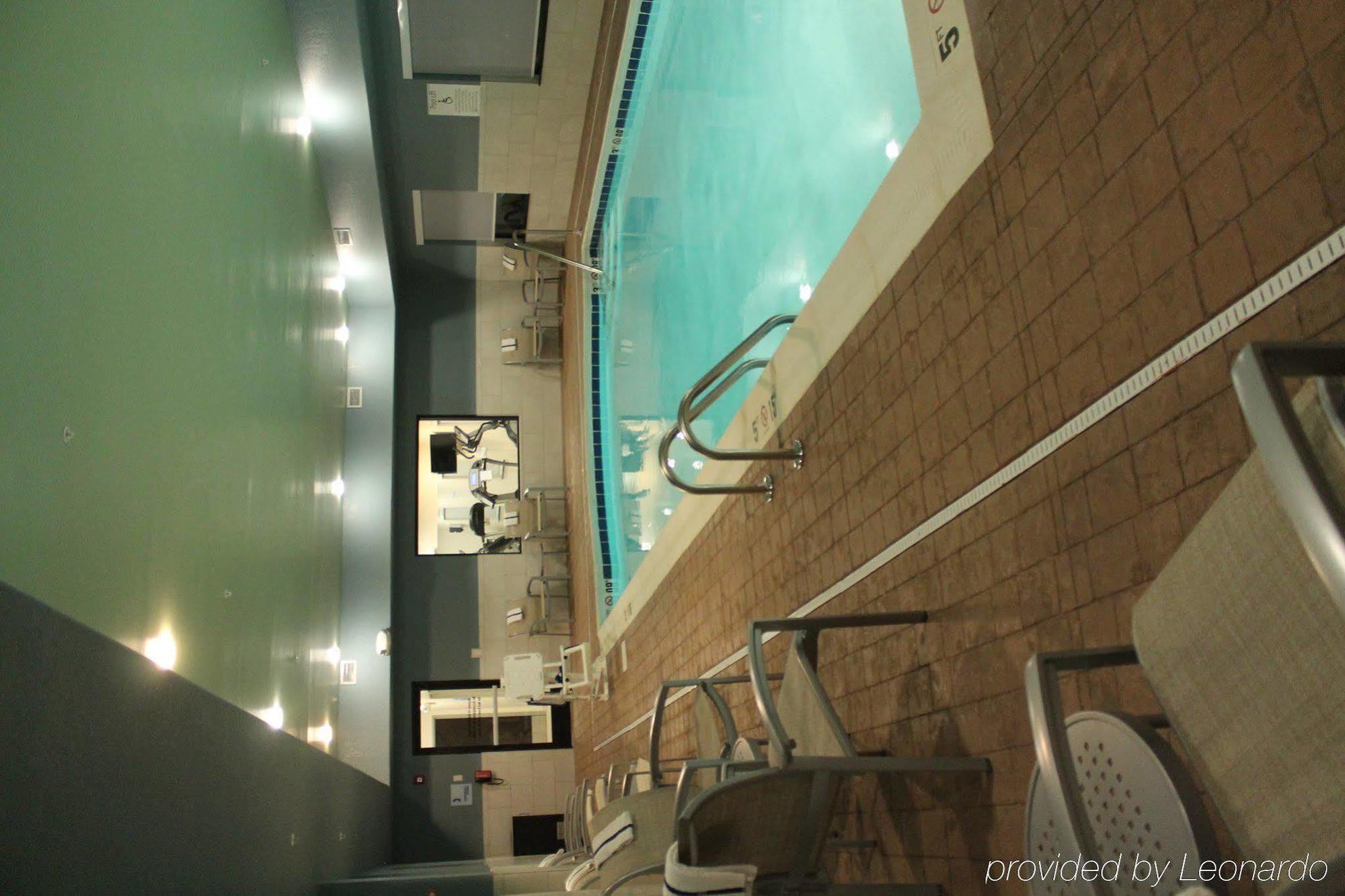 Holiday Inn Express Hotel & Suites Glasgow By Ihg Zewnętrze zdjęcie