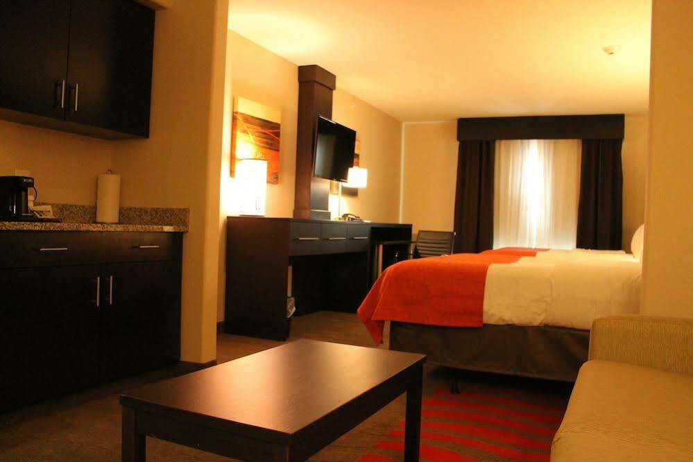 Holiday Inn Express Hotel & Suites Glasgow By Ihg Zewnętrze zdjęcie