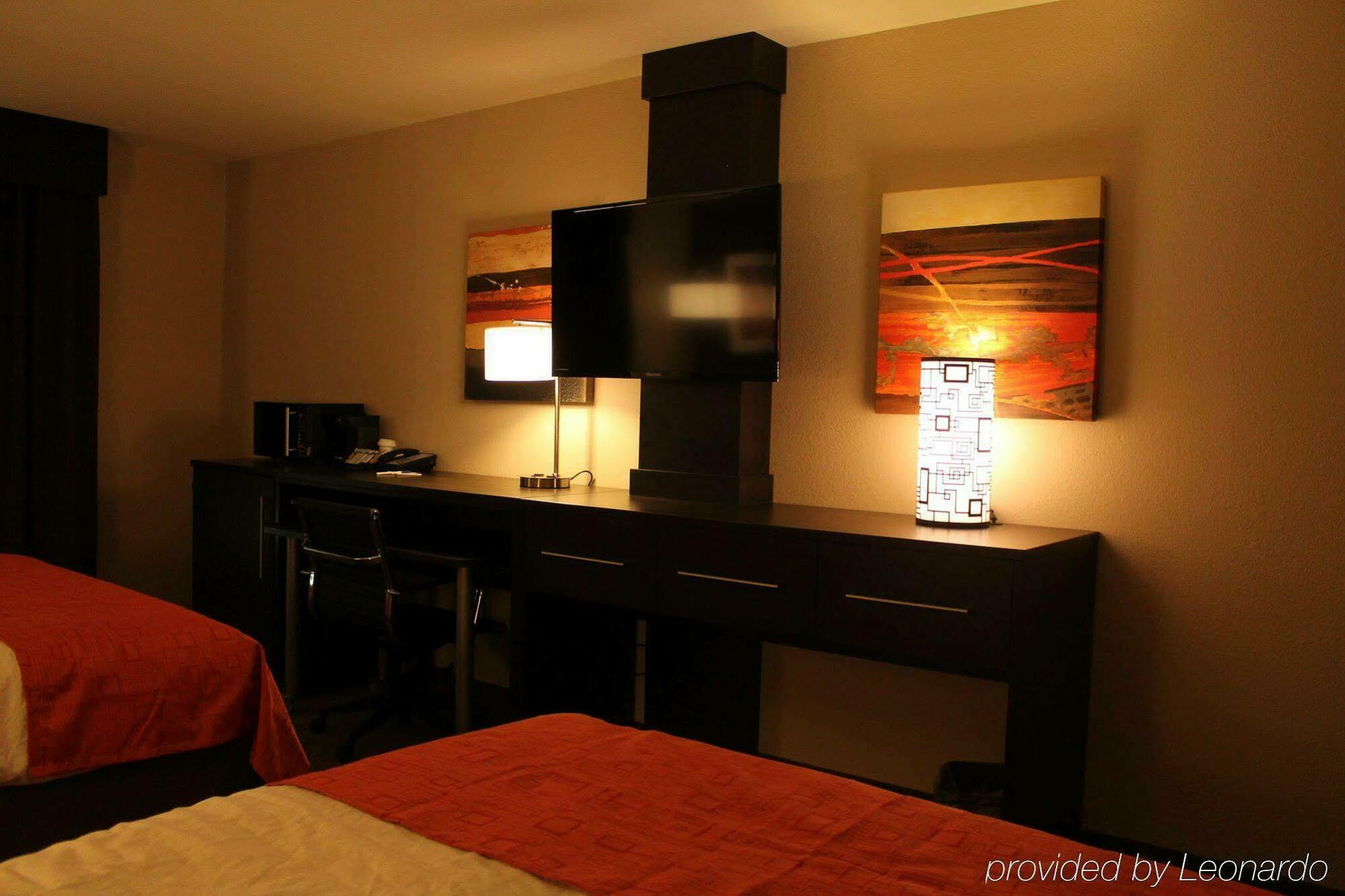 Holiday Inn Express Hotel & Suites Glasgow By Ihg Zewnętrze zdjęcie