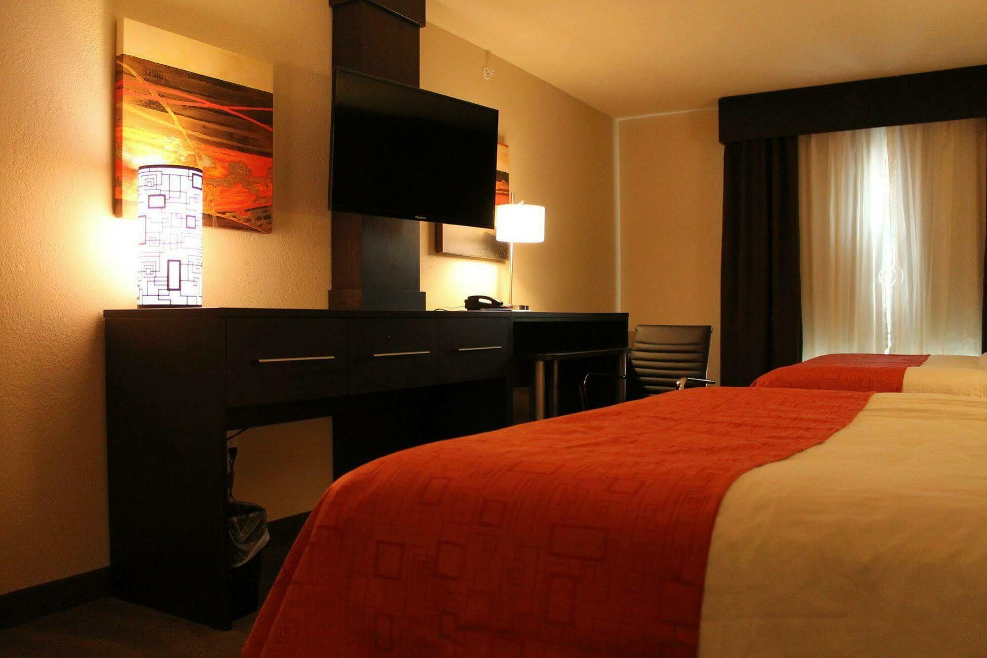 Holiday Inn Express Hotel & Suites Glasgow By Ihg Zewnętrze zdjęcie