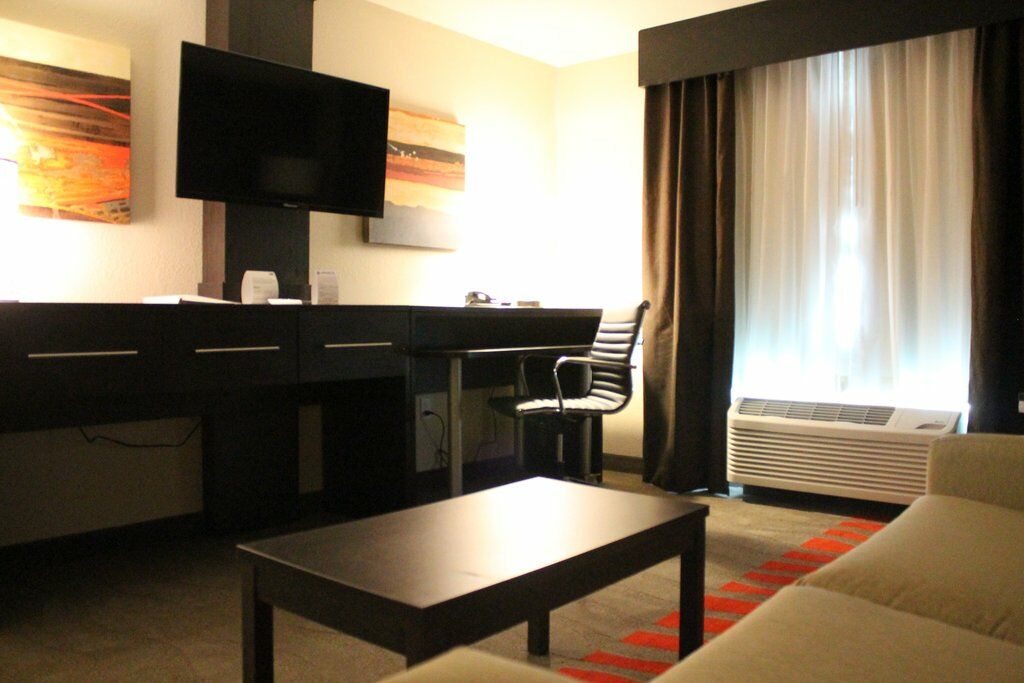 Holiday Inn Express Hotel & Suites Glasgow By Ihg Zewnętrze zdjęcie