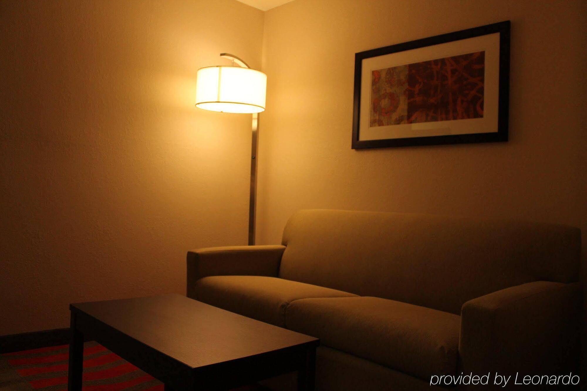 Holiday Inn Express Hotel & Suites Glasgow By Ihg Zewnętrze zdjęcie
